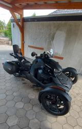 Can-Am Ryker 900 ACE - Can-Am Ryker 900