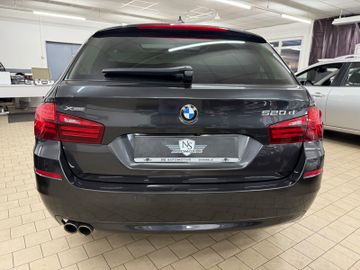 BMW 520 - 7