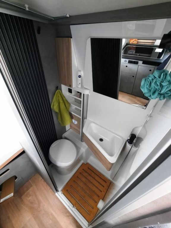 Fahrzeug Übersicht 17 Fahrzeugabbildung Crosscamp ELMNT 6.0 DS Verfüg./Sparen Sie 1.299,- €