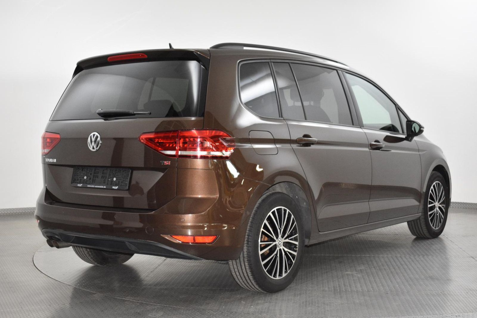 VW Touran 1.4 TSI Comfort 7SI+NAVI+LED+SHZ+ACC+AHK+ - Image 6