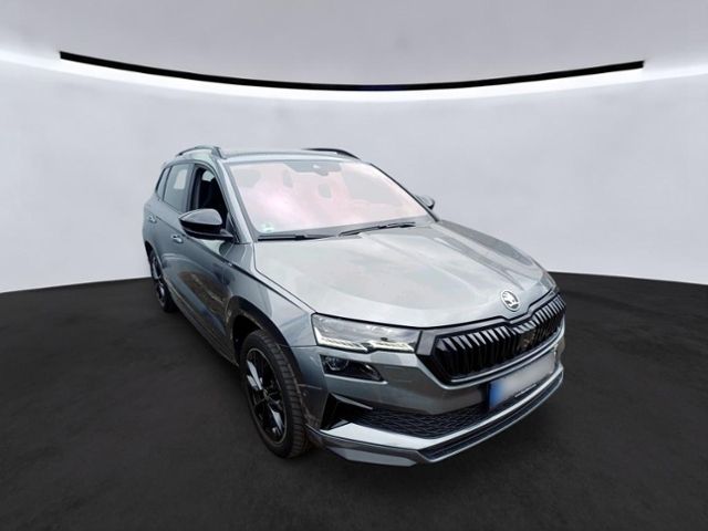 Fahrzeugabbildung SKODA Karoq 1.5 TSI DSG Sportline 1.HAND NAVI AREA-VIE