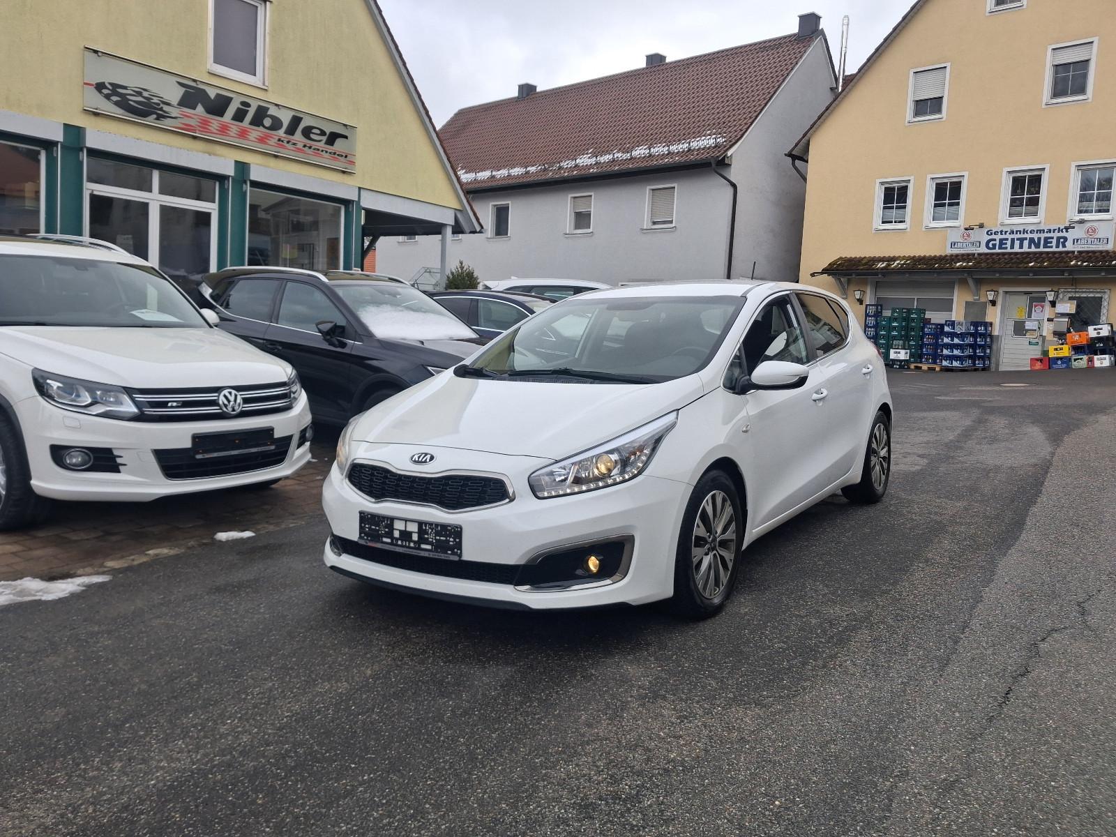 Kia cee'd 1,6 CRDI KLIMATRONIC+NAVI+ALU
