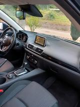 Mazda 3 -Automatik- 2.2 - Mazda 2 mit Diesel-Antrieb: Automatik