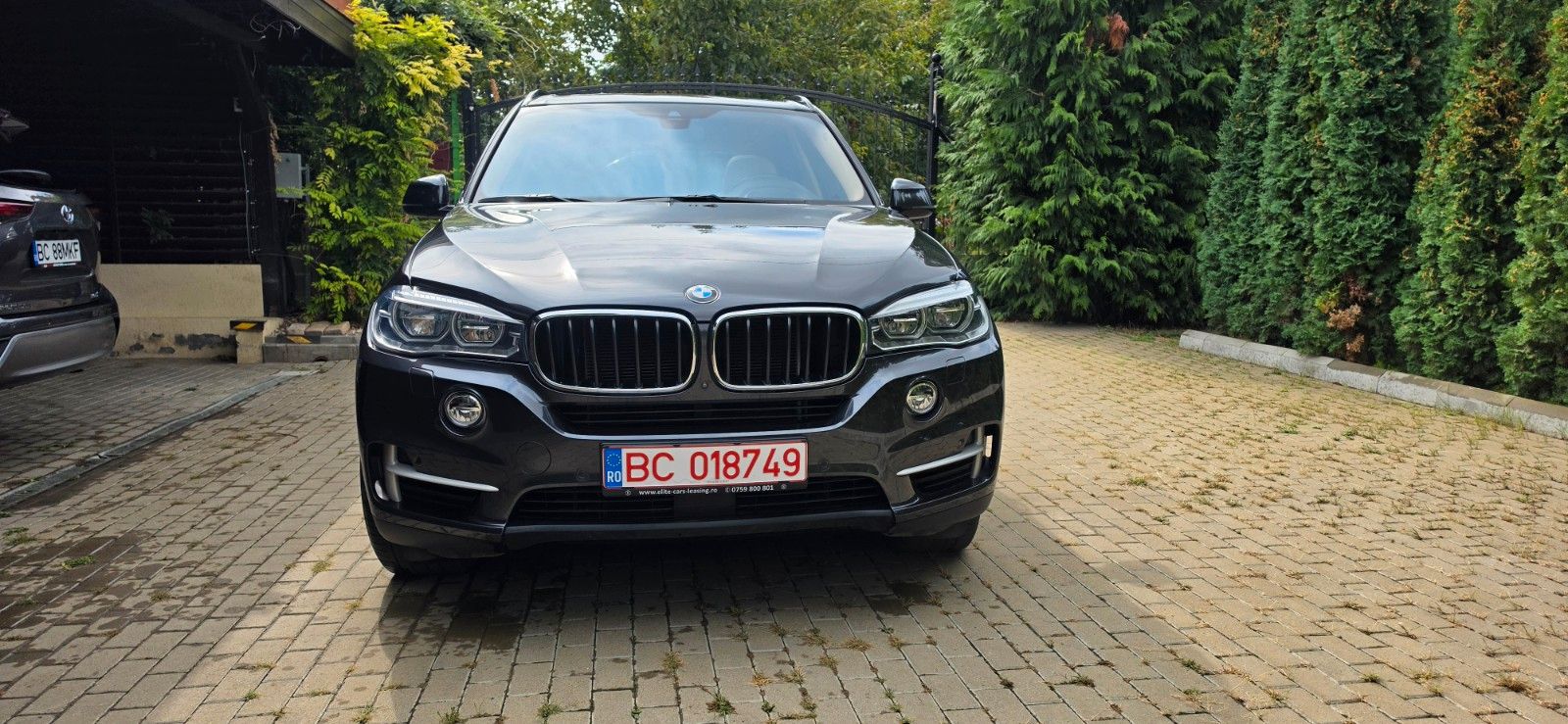 BMW X5 xDrive35i Voll