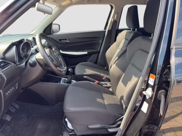 Fotografie 9 des Suzuki Swift 1.0 Comfort+ * Alu * LED * KLIMA-AT * 1.Ha