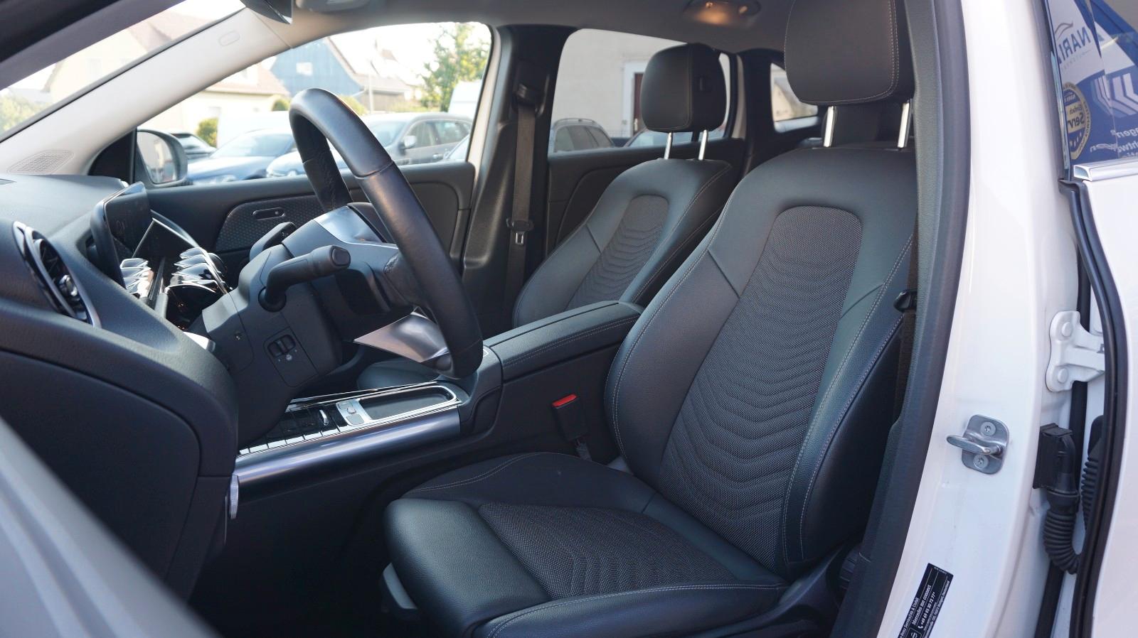 Mercedes-Benz GLA d Progressive Teilleder SHZ VDD Mwst, миниатюра 15