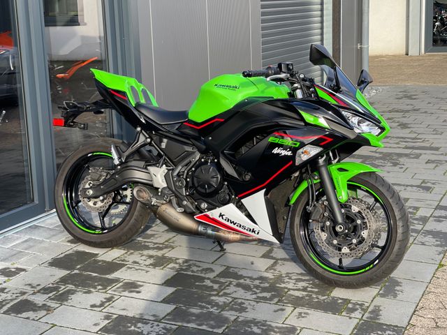 Kawasaki Ninja 650 KRT Performance *Akrapovic*Top Zustand