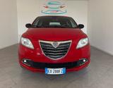 Lancia LANCIA Ypsilon 1.2 69 CV 5 porte Platinum - rote Lancia Ypsilon