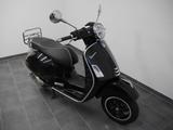 Vespa GTS 300 HPE // 1.Hand // Schwarz - Offers