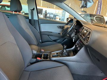 MYAUTOCENTER – Gebraucht- und Jahreswagen mit Werkstattservice in Pfaffenhofen Seat Leon ST Style *CNG*1. Hand*Spurhalteas.Klima*