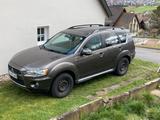Mitsubishi Outlander 2.2 DI-D+ MIVEC Instyle 4WD Instyle - Mitsubishi Outlander aus 2010
