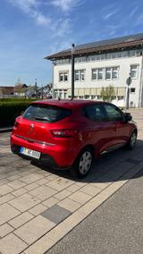 Renault Clio IV Paris 1. Hand - Renault aus 2014