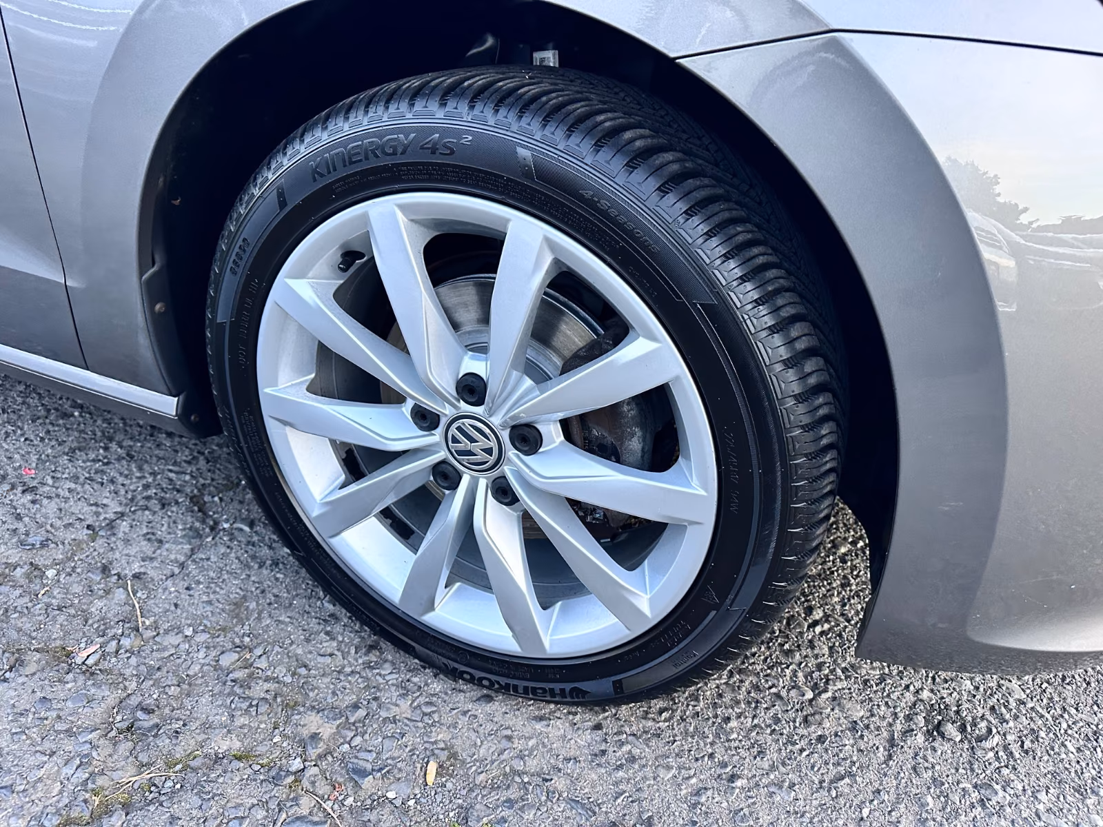 Volkswagen Golf Sportsvan VII 125PS Highline SitzHz AHK PDC