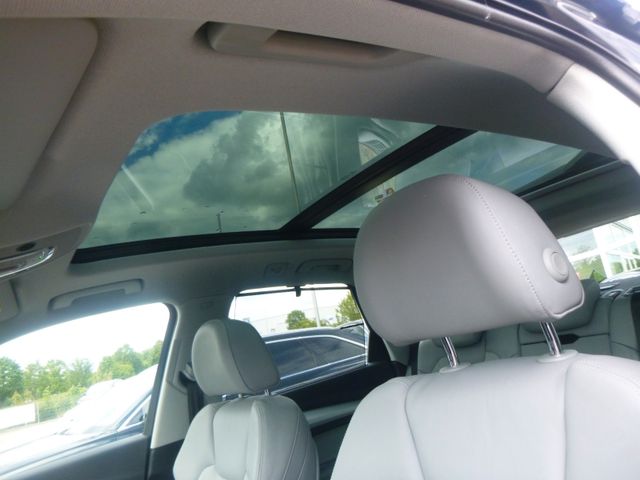 Fahrzeugabbildung Audi Q5 40 TDI quattro >AUT/AHK/NAV/PANO/SHZ<