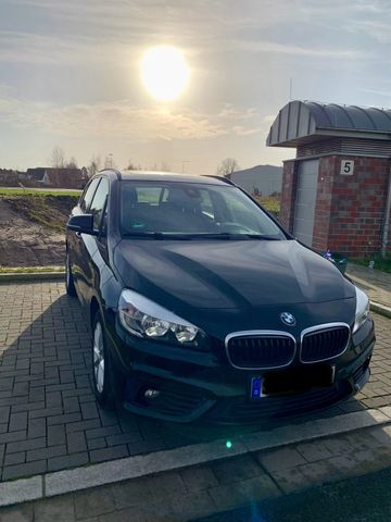 BMW 218i Active Tourer / Neu TÜV