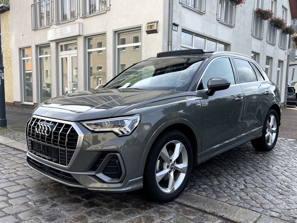 Image of Audi Q3