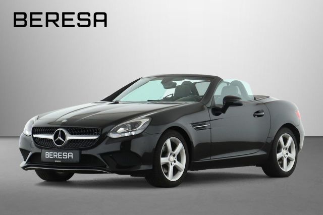 Mercedes-Benz SLC 180 Pano SHZ PDC LMF