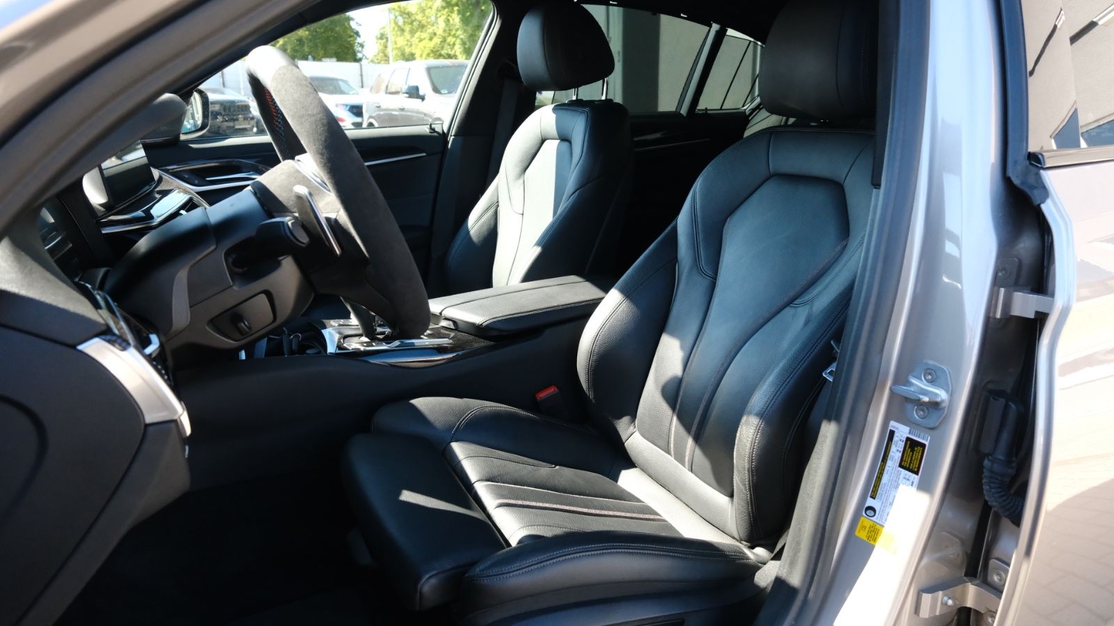 BMW 540i  M.pak M-Perf  Lci Lacer Look foto 20