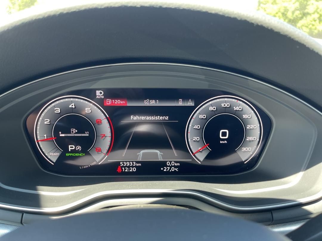 Fahrzeugabbildung Audi A4 Avant 40 TFSI advanced 360,Kamera,LED,Matrix