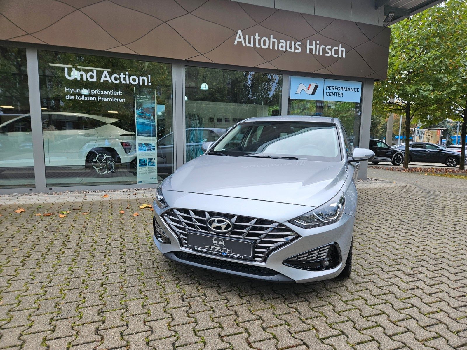 Fahrzeugabbildung Hyundai i30 1.0 T-GDI 48V TREND KAMERA PDC SHZ LHZ