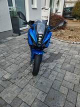 Suzuki GSX-8R - SUZUKI GSX 8R
