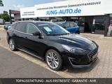 Ford Focus Turnier Vignale AUTOMATIK HUD PANO AHK - Ford Focus Vignale mit Benzin-Antrieb