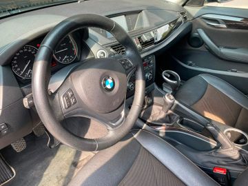 BMW X1 - 8