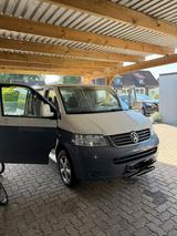 Volkswagen VW T5 caravelle 2.5 Motor 130 ps - gebrauchte VW T5 Caravelle aus dem Jahr 2009