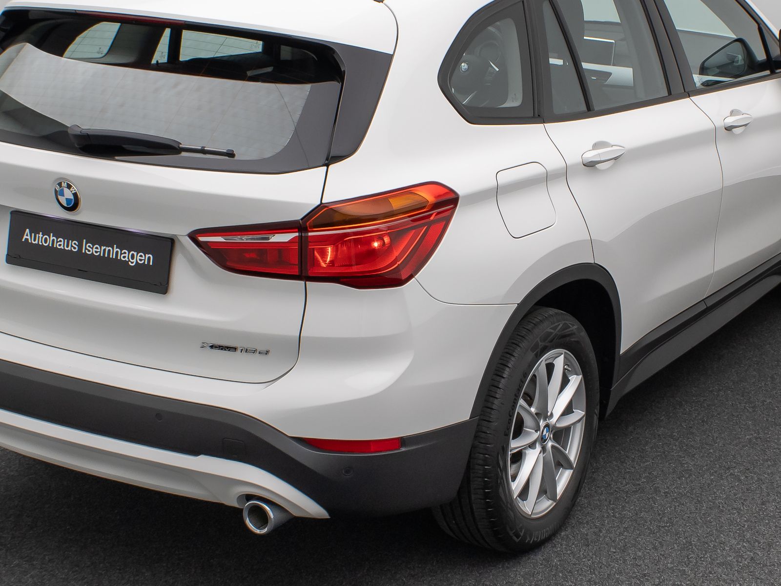 Fahrzeugabbildung BMW X1 xD18d Navi DAB Lordos GeschwindigReg Panorama