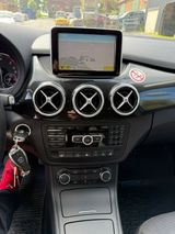 Mercedes-Benz B 200  200 CDI** 1Hd**Navi** Memory**Gepflegt** - gebrauchte Mercedes-Benz B 200 aus dem Jahr 2012
