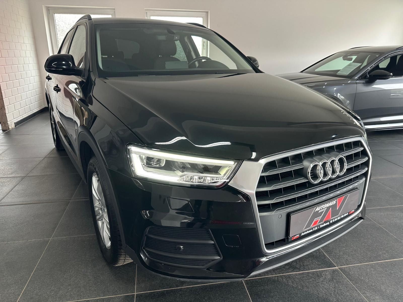 Audi Q3 1.4 Sport/LED/AHK/Keyless/Navi/TW/8-fach