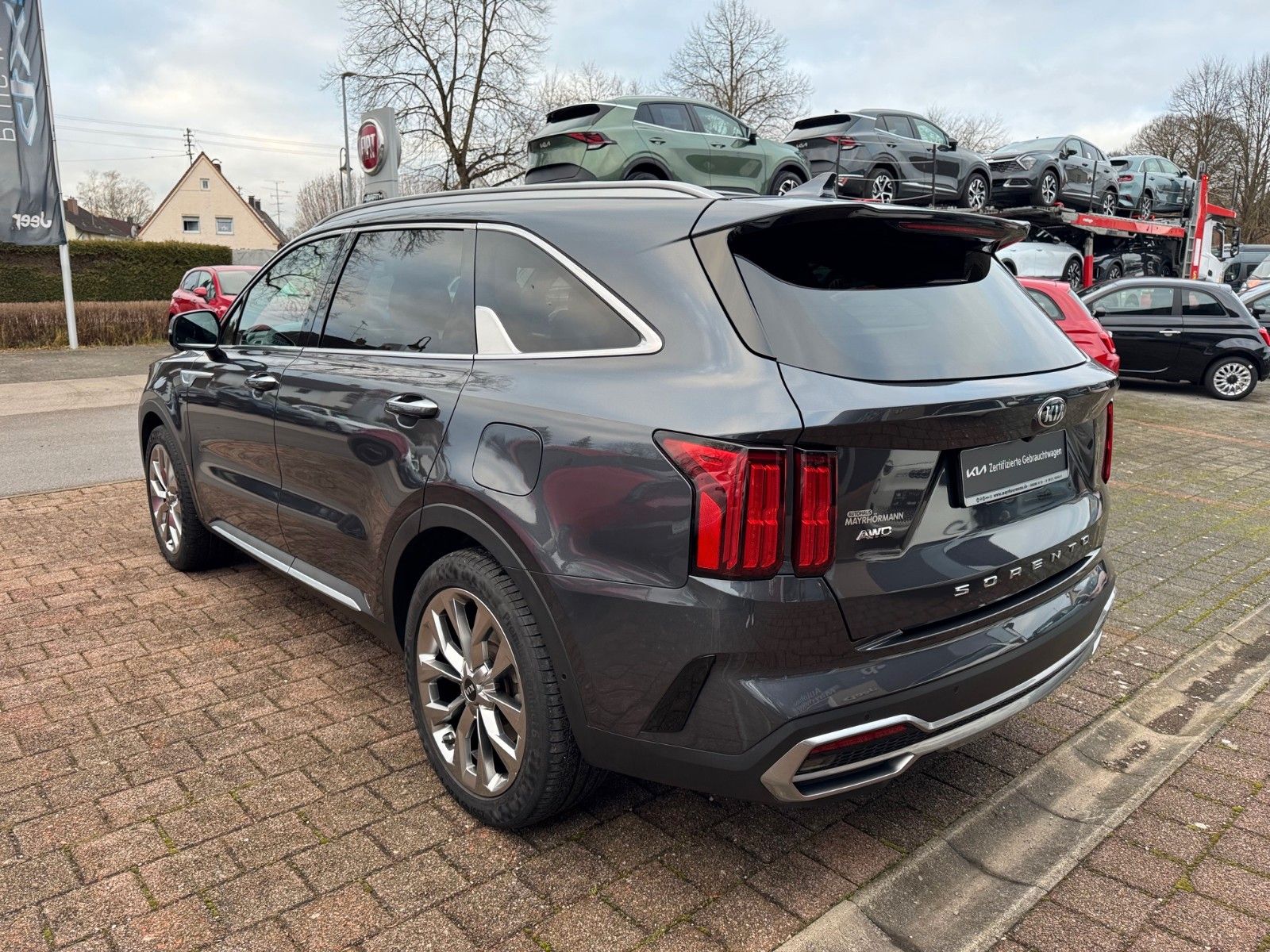 Fahrzeugabbildung Kia SORENTO 2.2D AWD DCT8 PLAT NAPPA GD