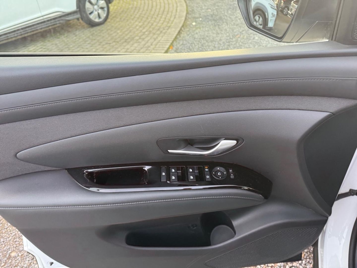 Fahrzeugabbildung Hyundai Tucson 1.6 CRDi Trend Navi Kamera Tempomat LED