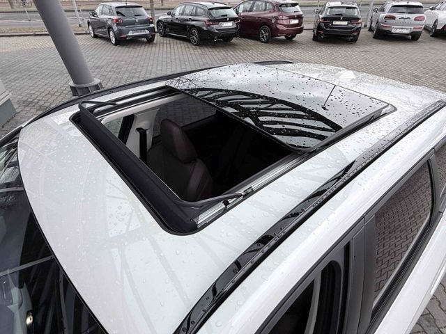 BMW X1 xDrive Panorama Sportsitz AHK adap.LED Drivin foto 12