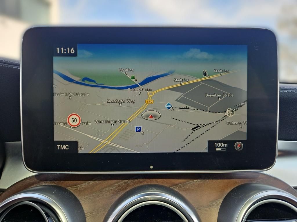 Fahrzeugabbildung Mercedes-Benz GLC 350 d 4M AMG AHK Pano HUD Sitzklima Airm.