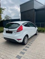 Ford Fiesta 1,25 60kW Trend nur 70000 km neue Reifen - Ford Fiesta: 60 Trend