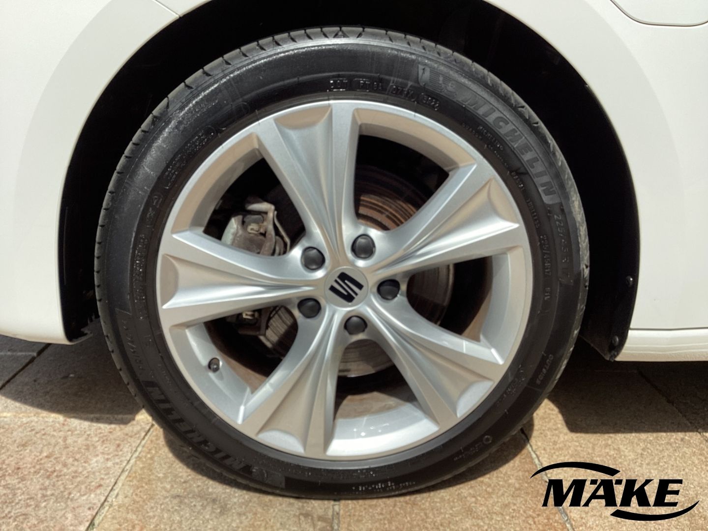 Leon ST FR 1.4 TSI e-Hybrid LED NAV GRA PDC ALU
