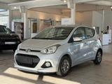 Hyundai i10 Intro Edition*KLIMA*SHZ*LED*LKH*BLUET.*TÜV* - Hyundai i10: Blue
