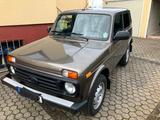 Lada Niva Legend - gebrauchte Lada Niva aus dem Jahr 2021