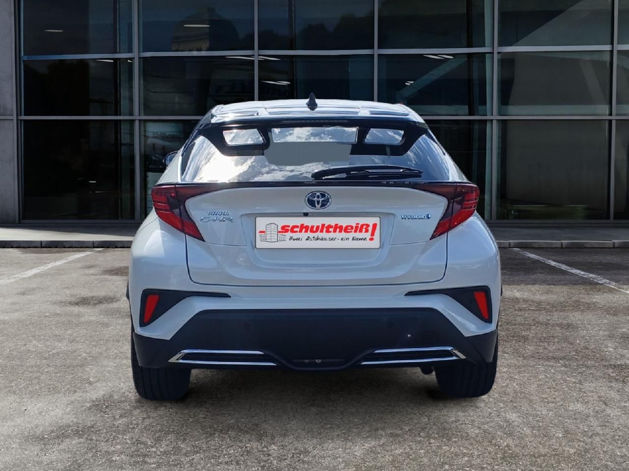 Fahrzeugabbildung Toyota C-HR Hybrid Team D