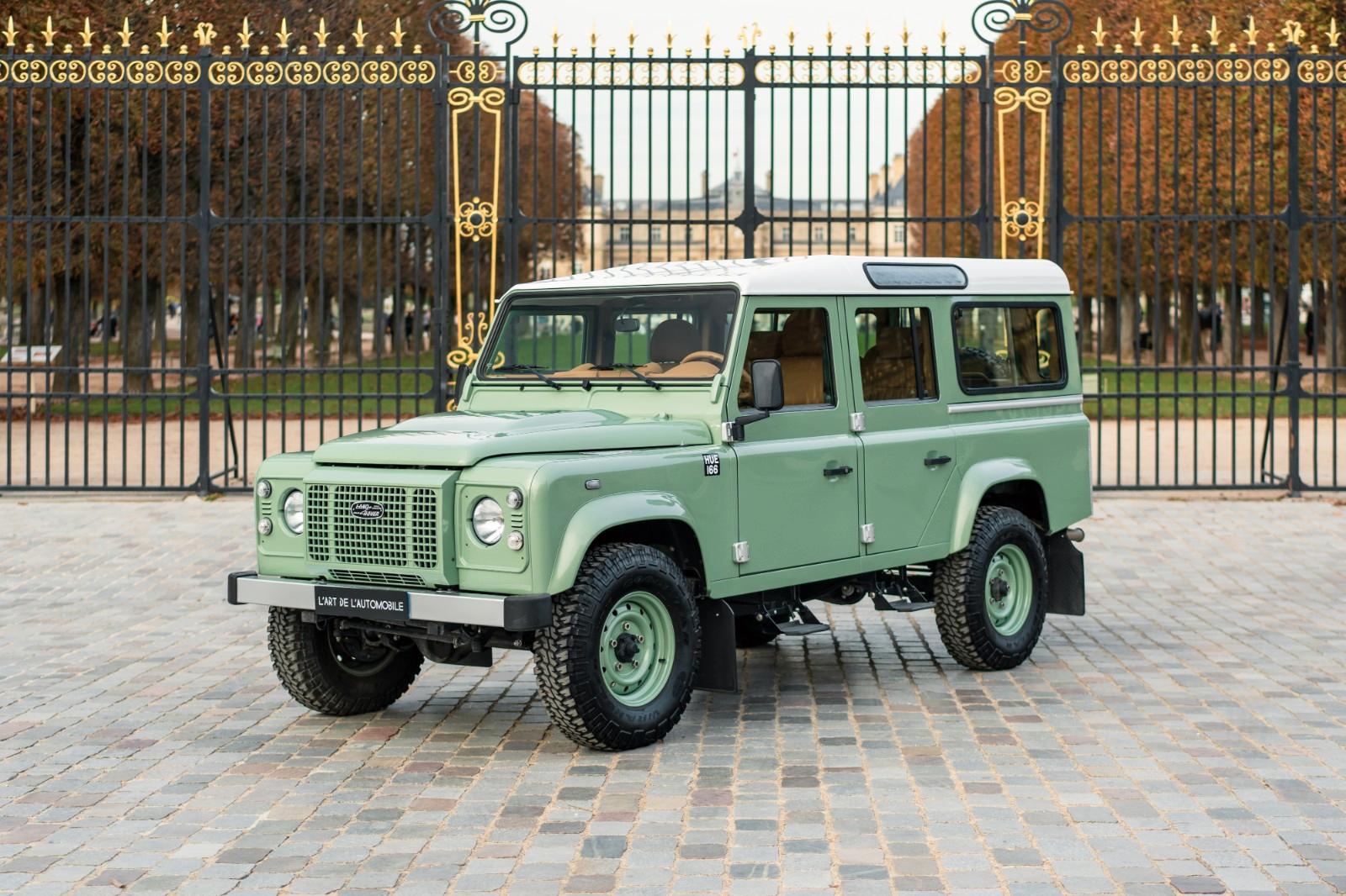Land Rover Defender 110 TD4 - fully personnalized