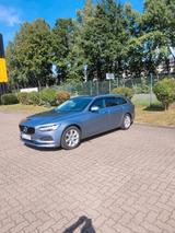 Volvo V90 D4 - Volvo XC60 mit Diesel-Antrieb: Kombi