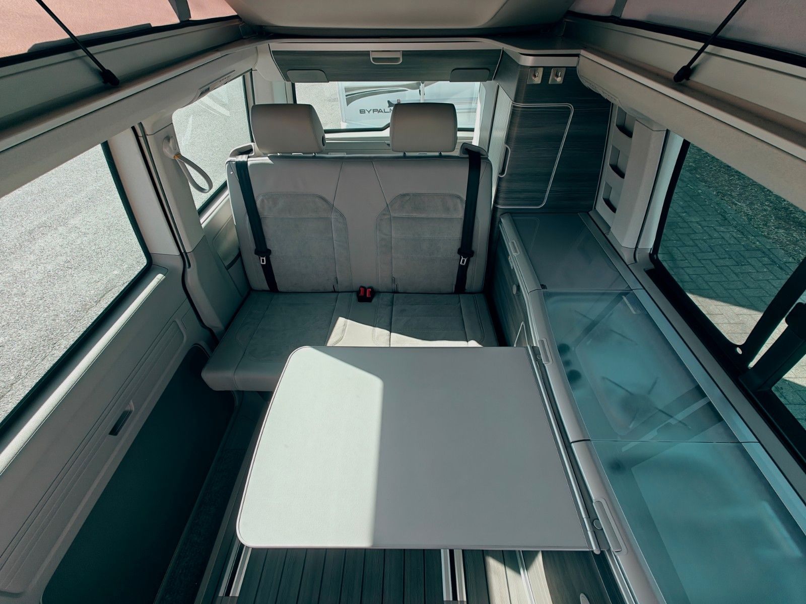 Fahrzeugabbildung Volkswagen CALIFORNIA OCEAN 4MOTION - TRAUMWAGEN!