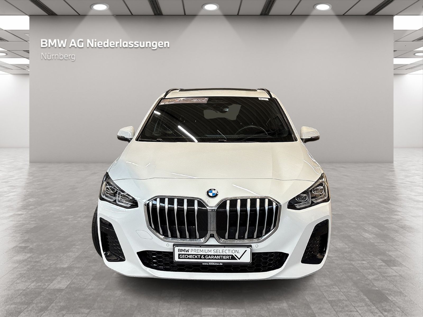 BMW 223 Active Tourer - Bild 8