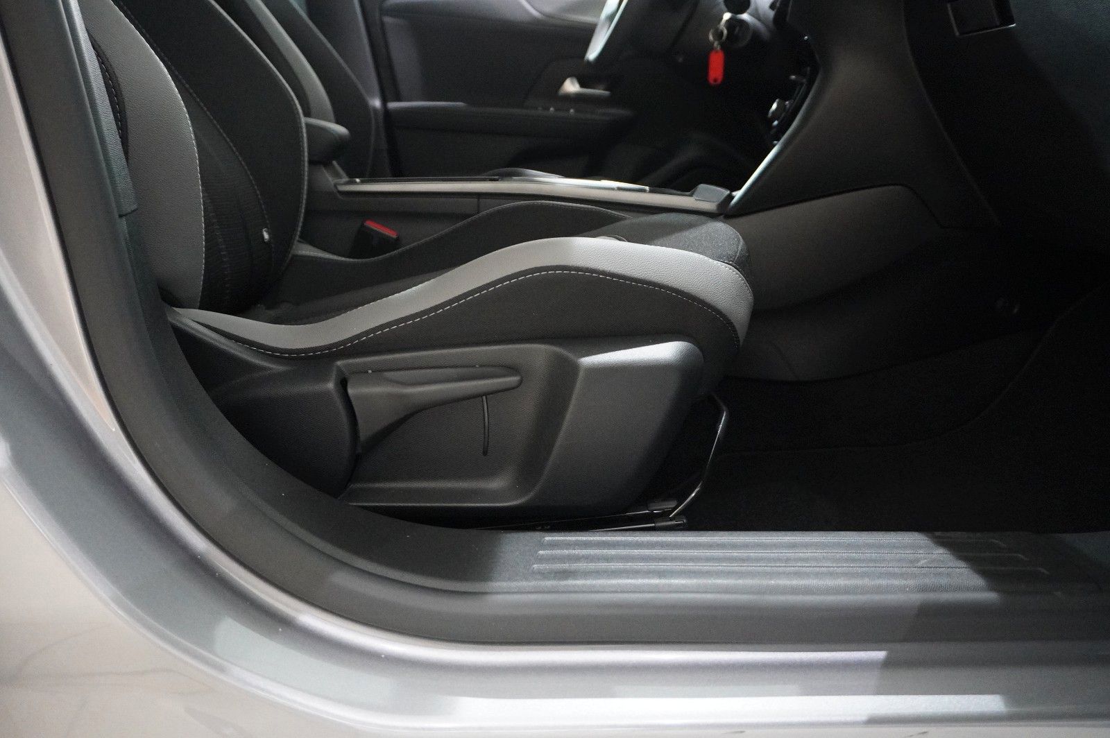 Fahrzeugabbildung Opel Mokka 1.2T GS SPORT NAVI/LED/KAMERA/SH/SPORT/DAB