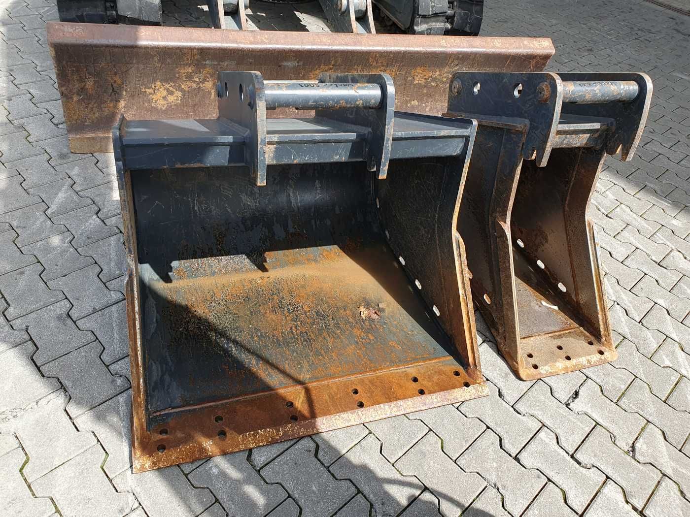 Fahrzeugabbildung Wacker 8003 / MS08 / nur 4.035h / 2014 / Löffelpaket