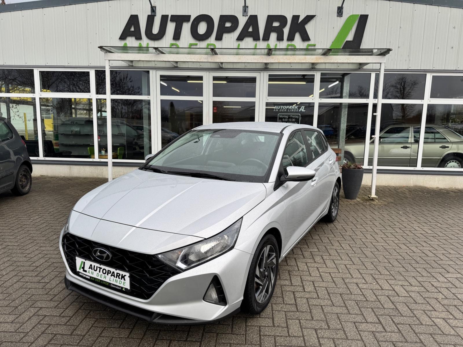 Hyundai i20 Trend 1. Hand SHZ SmartLink PDC DAB