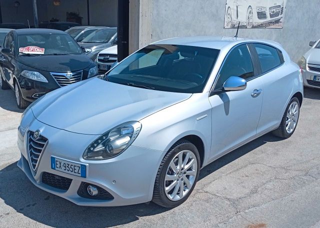 Alfa Romeo Giulietta 1.6 JTDm-2 105 CV Distincti