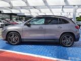 Mercedes-Benz GLA 200 AMG NightPaket +R-Kam+Ambiente+Distronic - Mercedes-Benz GLA 200 in Hamburg