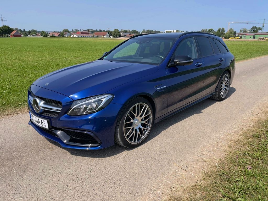 Mercedes-Benz C 63 AMG